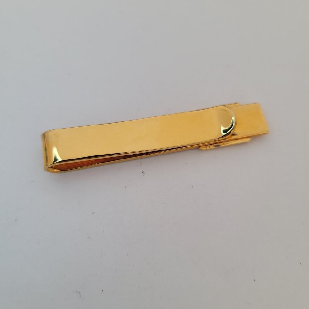 Mario Valentino MV USA Vintage Tack Tie Clasp Clip Bar Gold Retro Logo Rectangle - Picture 3 of 6